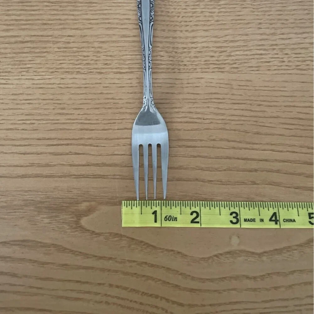 Imperial International IIC Misty Morn Pattern 4 Dinner Forks Ornate Floral Korea